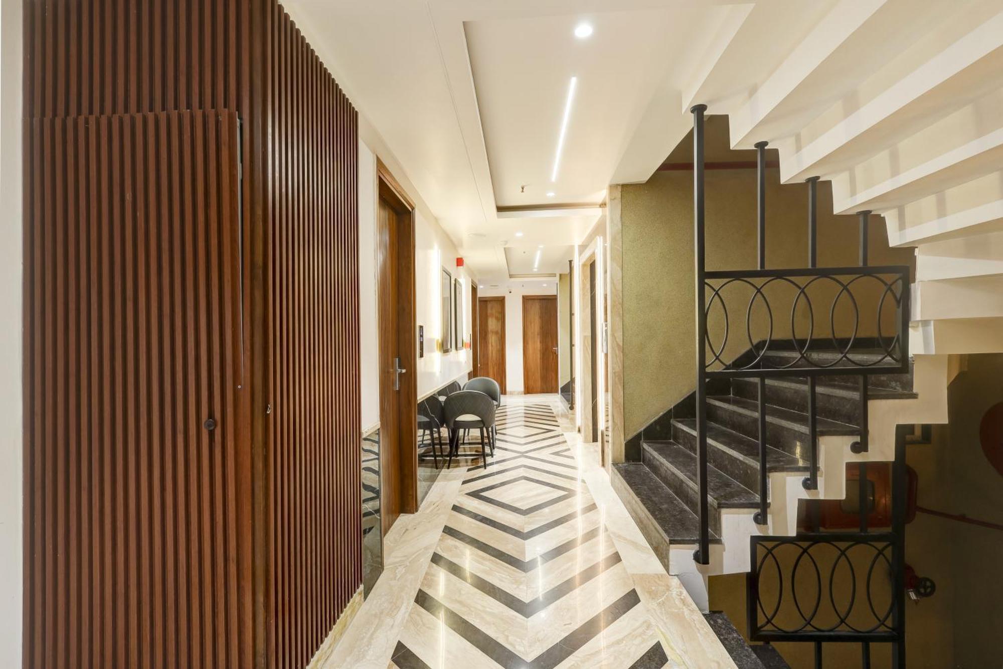 The Tyche New Delhi - Traveller'S Choice Award Winner 2025 Нью-Дели Экстерьер фото