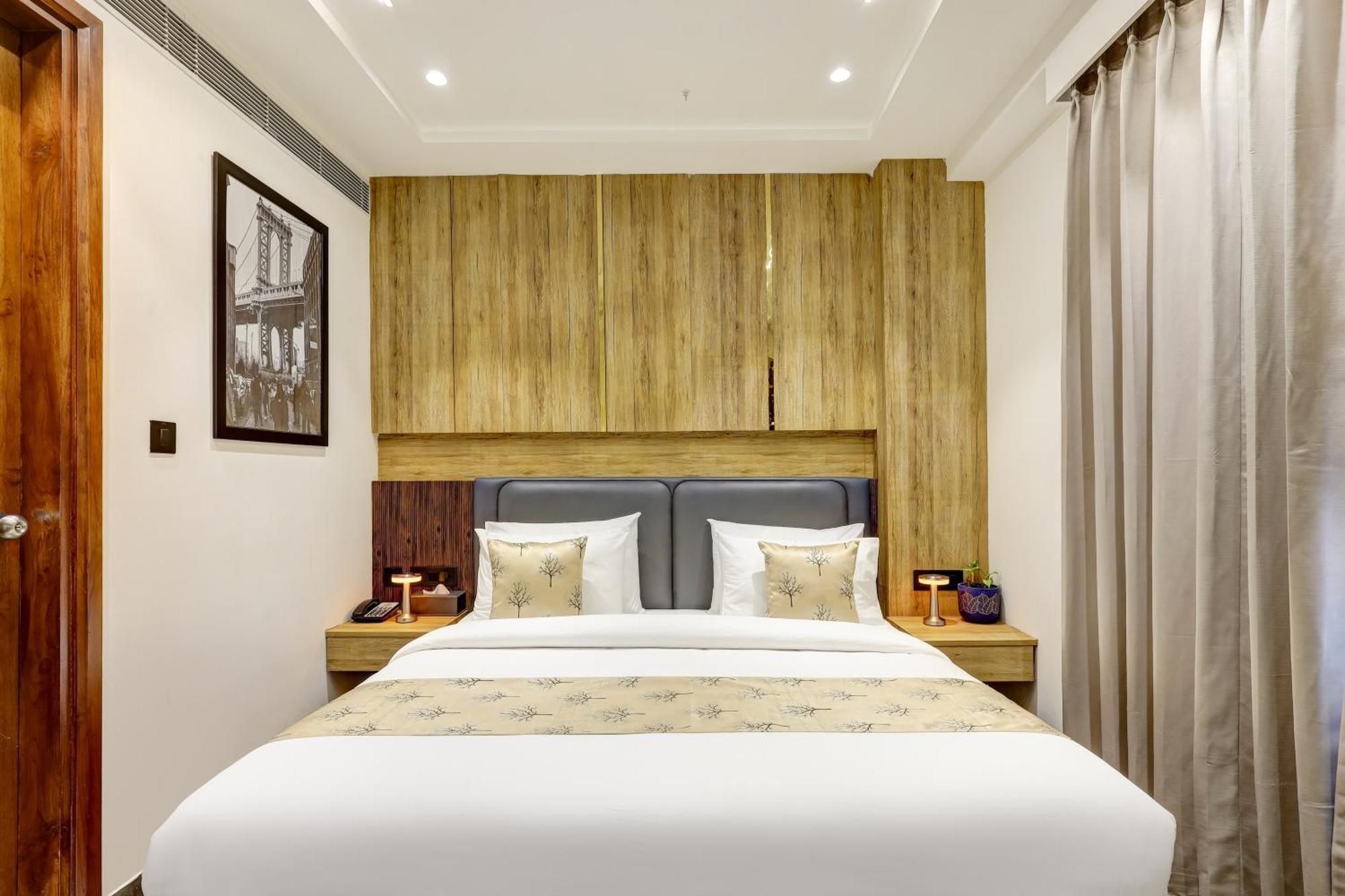 The Tyche New Delhi - Traveller'S Choice Award Winner 2025 Нью-Дели Экстерьер фото