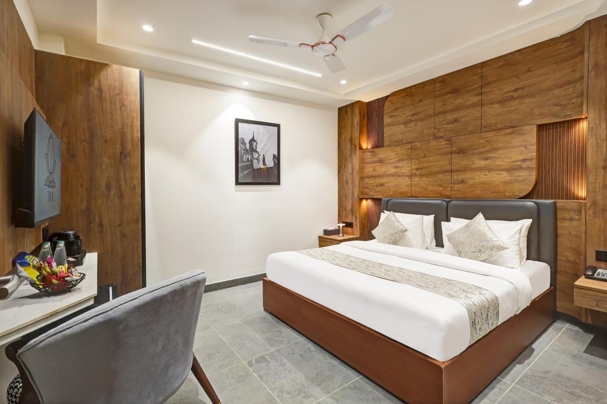 The Tyche New Delhi - Traveller'S Choice Award Winner 2025 Нью-Дели Экстерьер фото