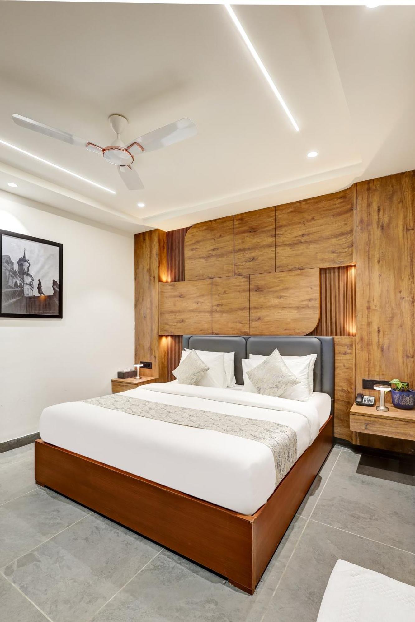 The Tyche New Delhi - Traveller'S Choice Award Winner 2025 Нью-Дели Экстерьер фото