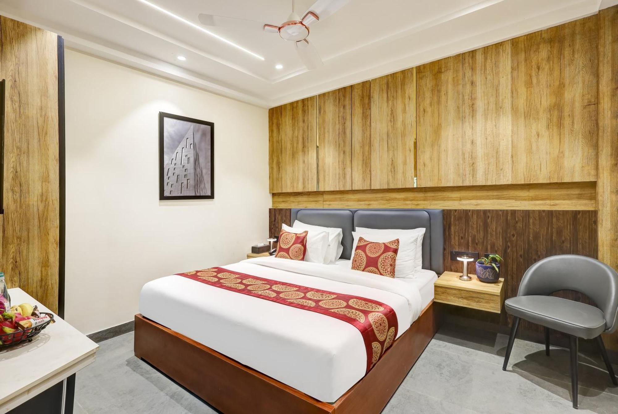 The Tyche New Delhi - Traveller'S Choice Award Winner 2025 Нью-Дели Экстерьер фото