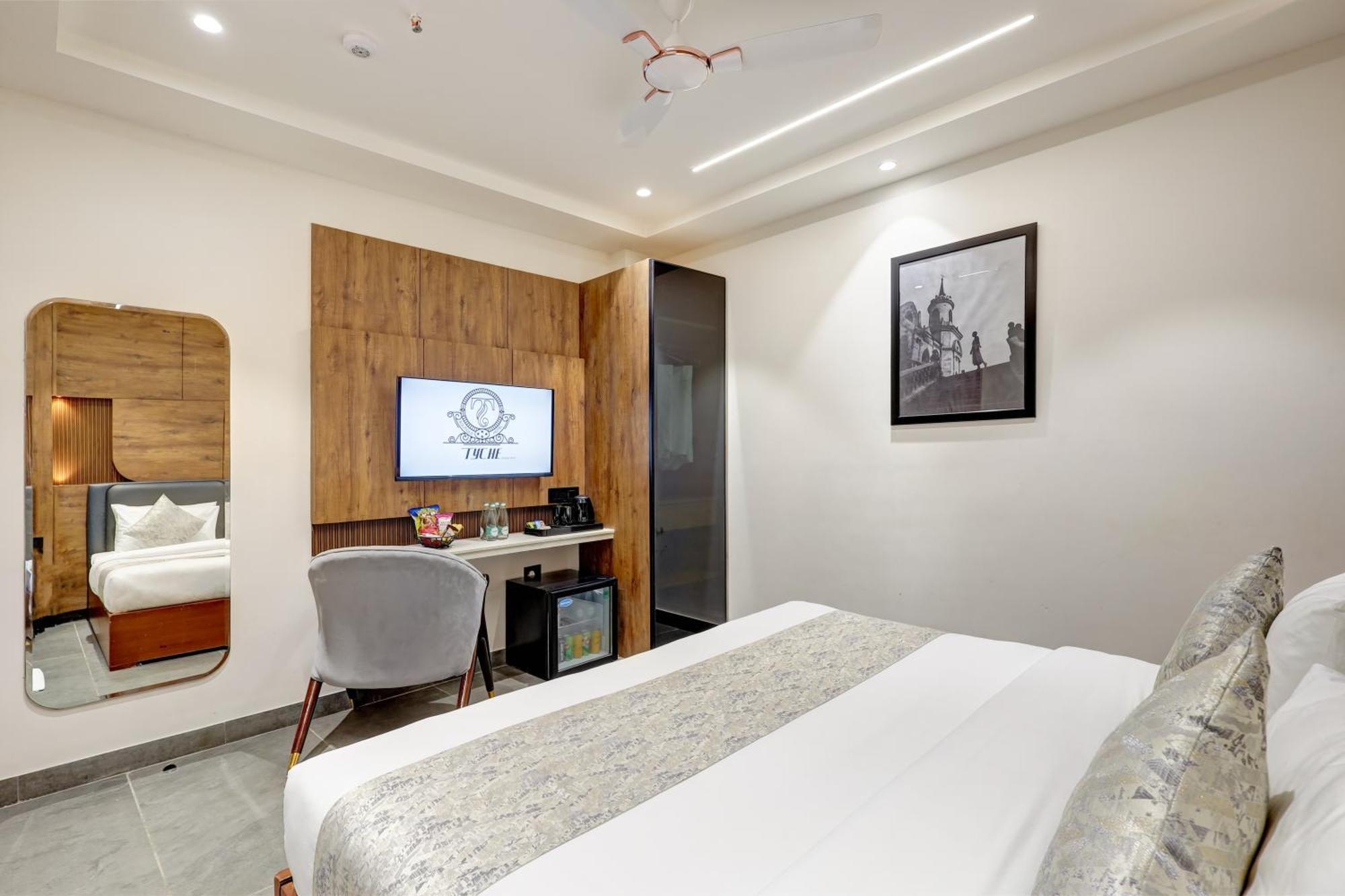 The Tyche New Delhi - Traveller'S Choice Award Winner 2025 Нью-Дели Экстерьер фото